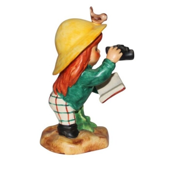 Goebel Hummel Red Headed Bird Watcher Girl W/Bincoculars Figurine - Picture 4 of 5